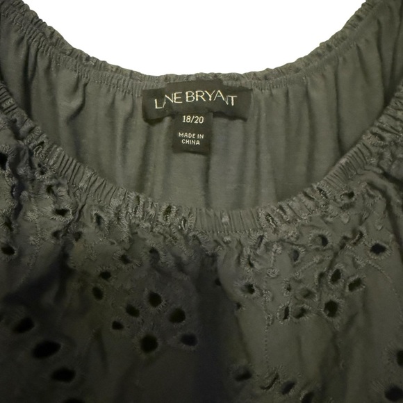 Lane Bryant Charcoal Gray Eyelet Ruffle Shoulder Top size 18/20 - Picture 2 of 4